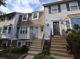 4081 Weeping Willow Ct, Chantilly, VA 20151