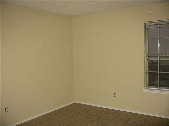 5th image of 7517 Bethune Ave #A