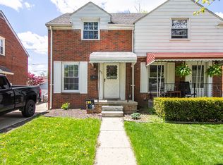 1856 15th St, Wyandotte, MI 48192