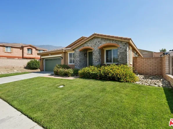 5121 Wisteria Ln, Fontana, CA 92336