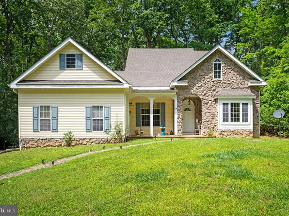 319 Richland Rd, Fredericksburg, VA 22406