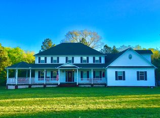 123 Waters Edge Dr, Florence, AL 35634