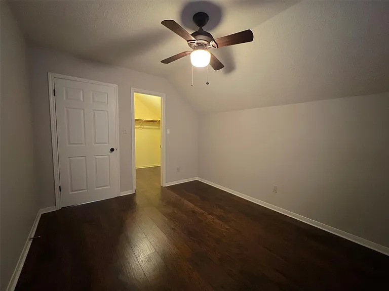 9510 Strawgrass Dr — Photo 20