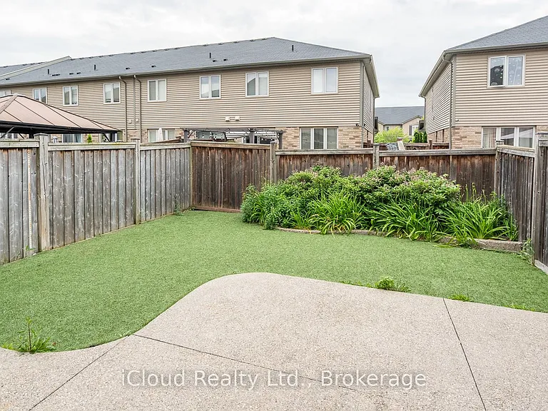 113 Echovalley Dr — Photo 41