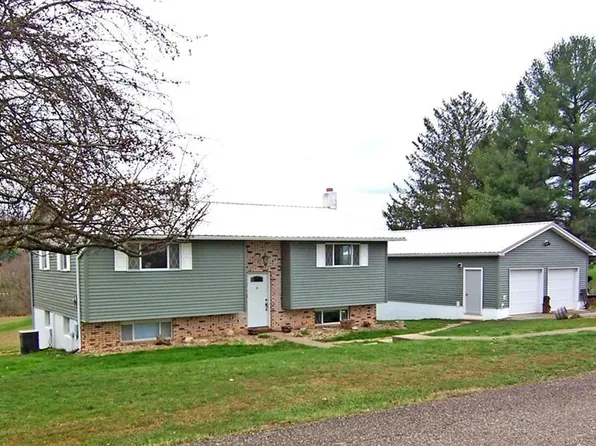 309 Meadow View Dr, Mineral Wells, WV 26150