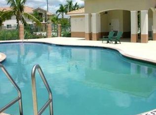 3481 Briar Bay Blvd APT 204, Royal Palm Beach, FL 33411