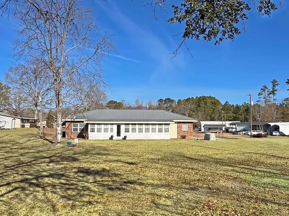 1044 Delta Ln, Summerton, SC 29148