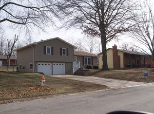 1420 Arcadia St, Mexico, MO 65265