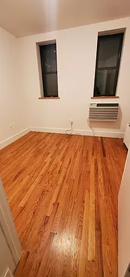 Rented by Manhattan Best Realty, Inc. | media 4