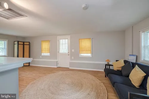 6349 Silas Burke St #BASEMENT Photo 1