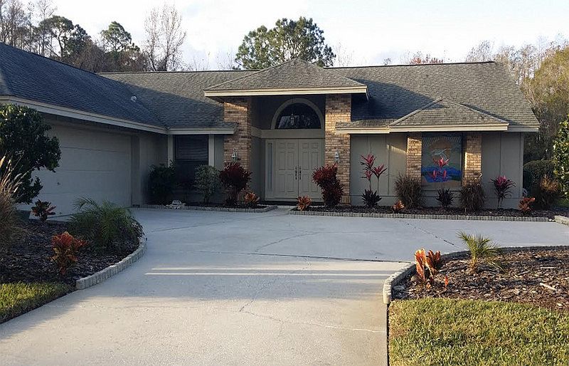 1st image of 482 Waterford Cir E
