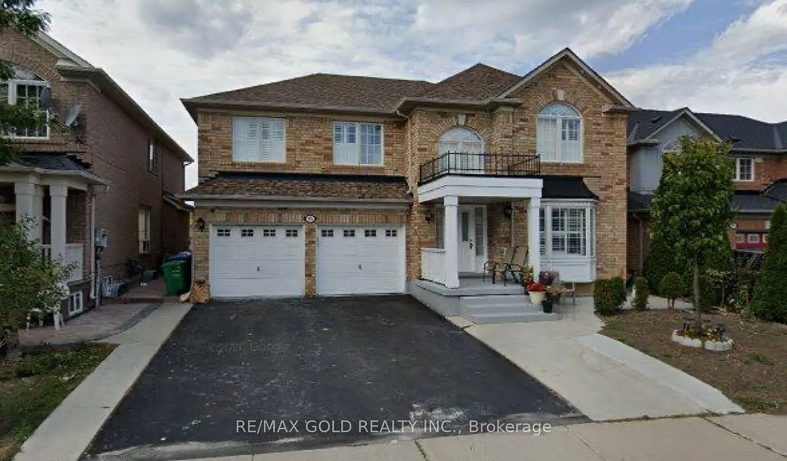 65 Sparta Dr photo 1