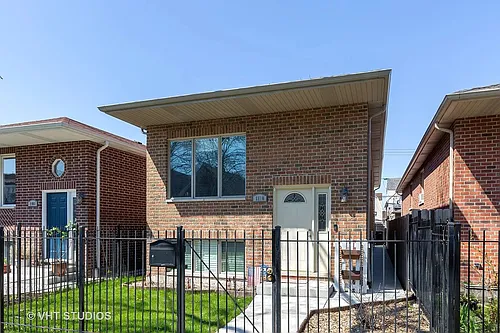 1110 N Christiana Ave Photo 1