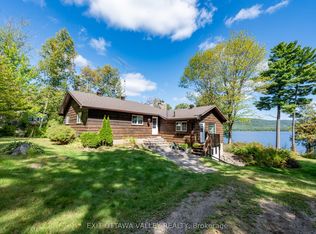 71 Delaney Ln, Laurentian Hills, ON K0J1P0