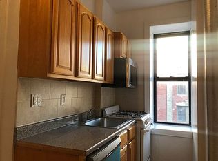 955 Saint Nicholas Ave #4, New York, NY 10032