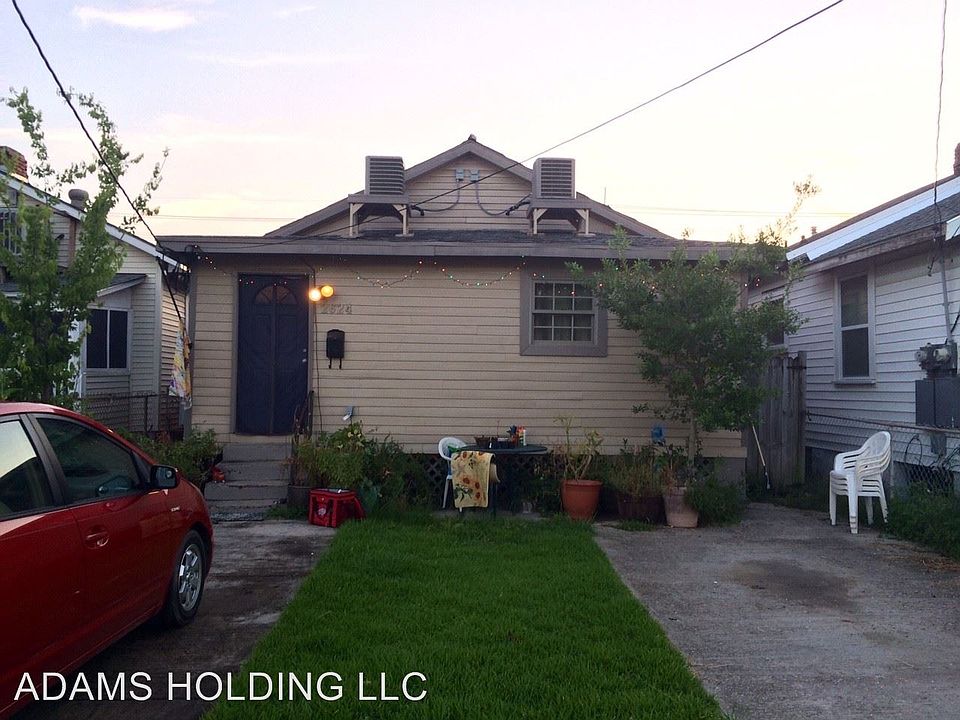 1st image of 2624 Valence St