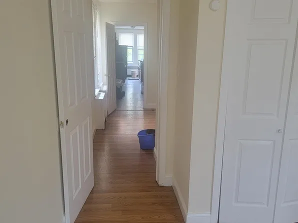 87 Wales Avenue image 6 of 12