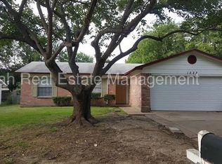 1522 Vanderbilt Dr, Arlington, TX 76014