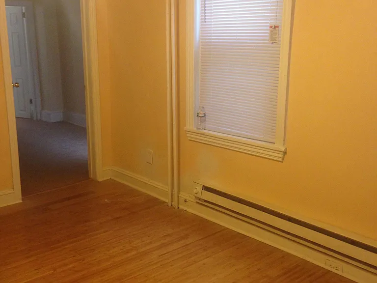 2023 W Oxford St #1A — Photo 2