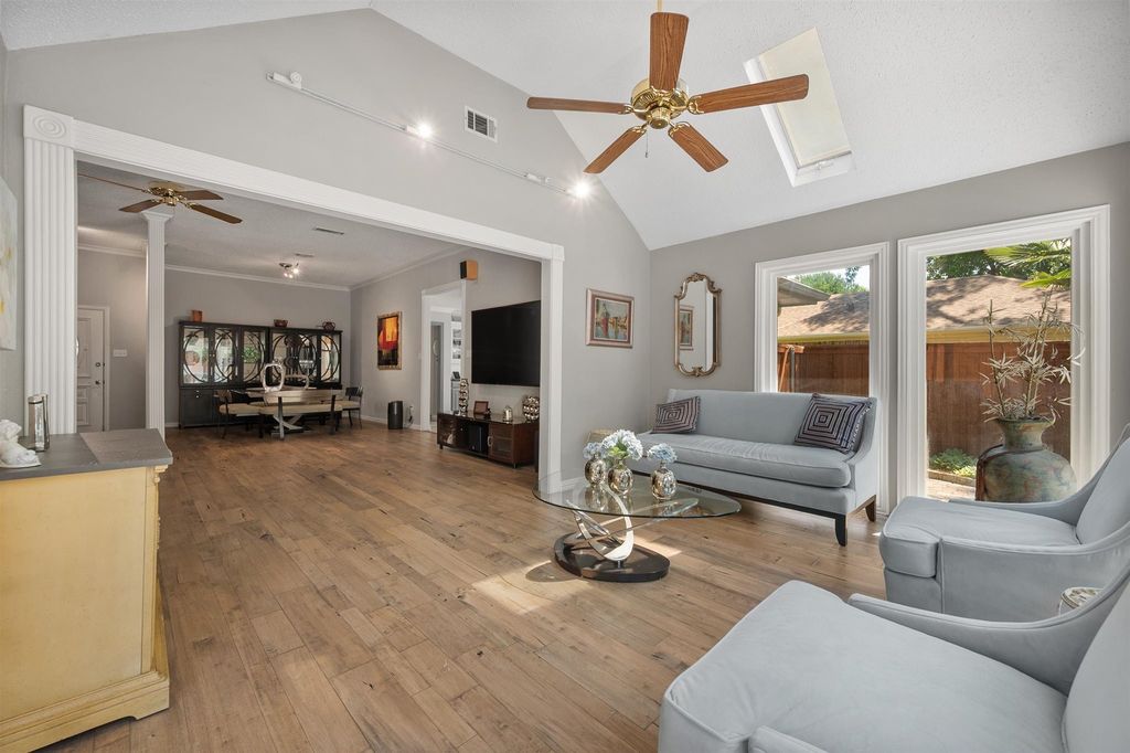 3404 Commander Ct, Arlington, TX - View 4