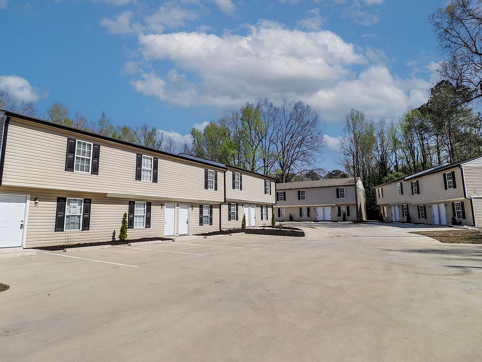 1st image of 604 Dell Dr #17