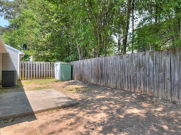 118 Charleston Row Blvd — Photo 22