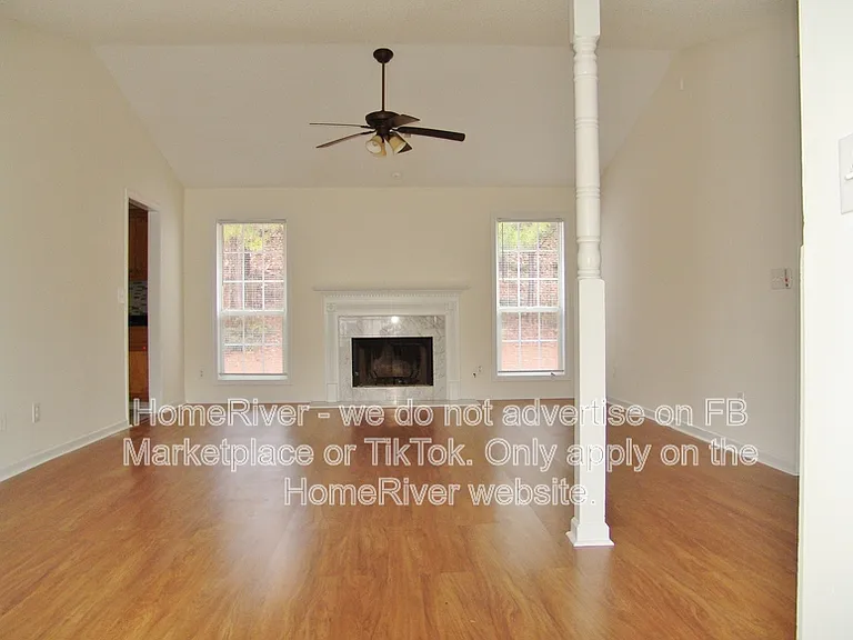 392 Shoal Cir — Photo 6