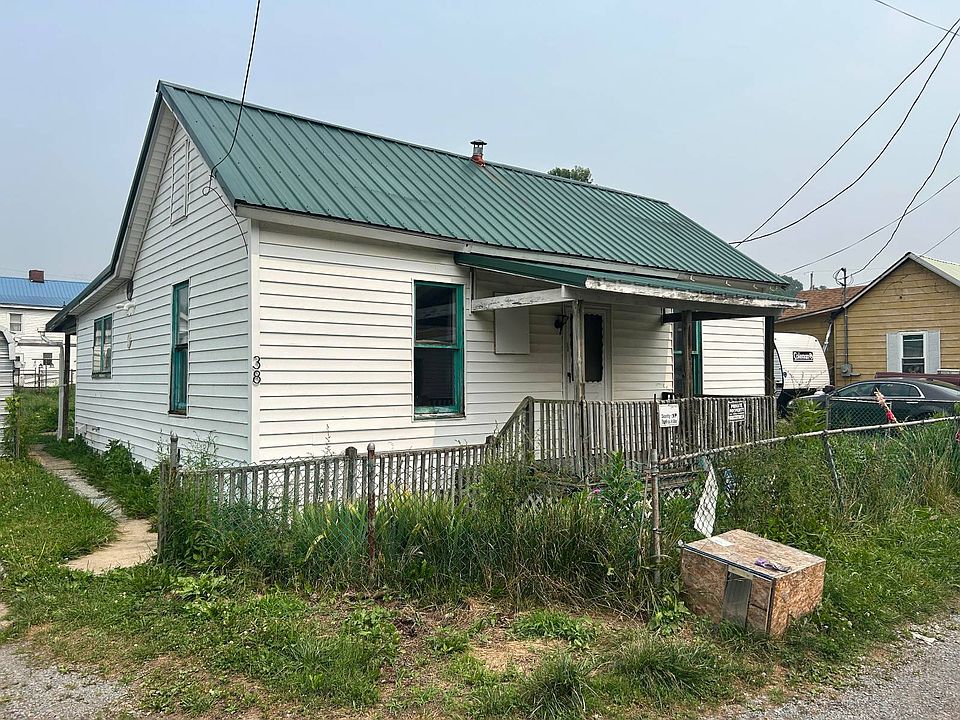 1st image of 38 3rd St