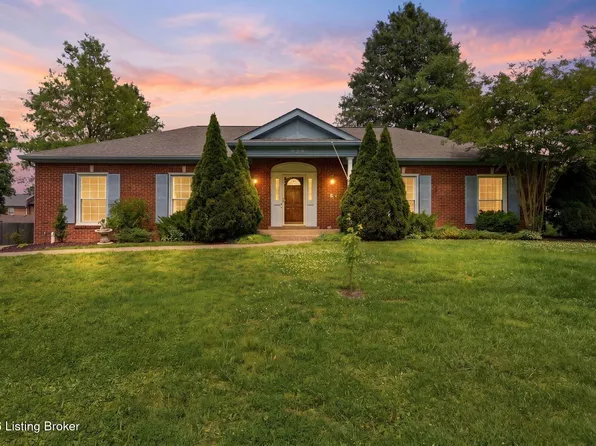 529 Nottingham Pkwy, Hurstbourne, KY 40222