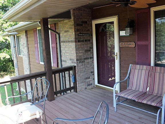 3rd image of 77 Canyon Forest Way