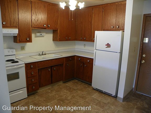 4th image of 1807 Stillwater Ave E APT 14