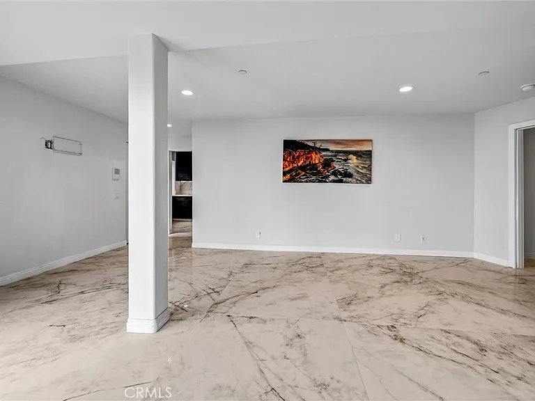 1360 Baja St #A — Photo 5