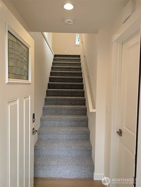 3rd image of 4178 Brays Way