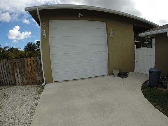 5th image of 6090 14th Pl S