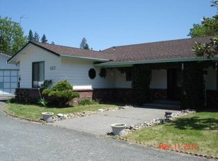 483 Connie Ln, Merlin, OR 97532