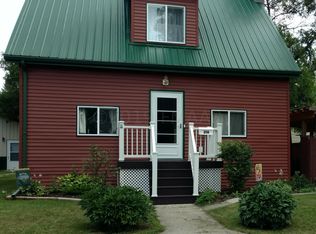 216 9th St N, Wahpeton, ND 58075