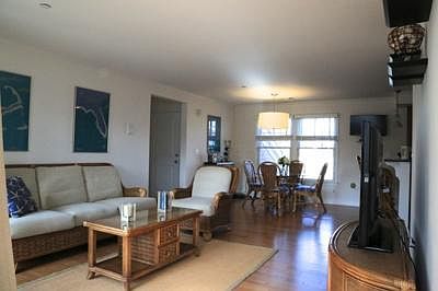 4th image of 20 Narragansett Ave Unit 703