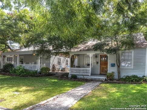 2nd image of 424 Comal Ave