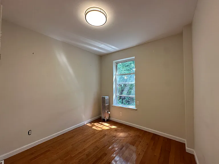 4853 45th St #D2 — Photo 8