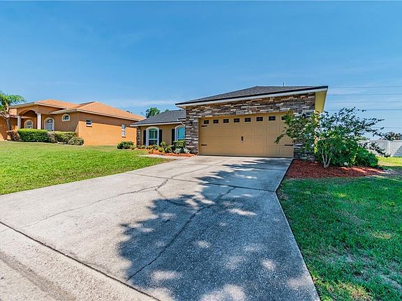 3rd image of 3422 Summerwood Way