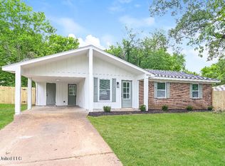 5654 Crestwood Dr, Horn Lake, MS 38637