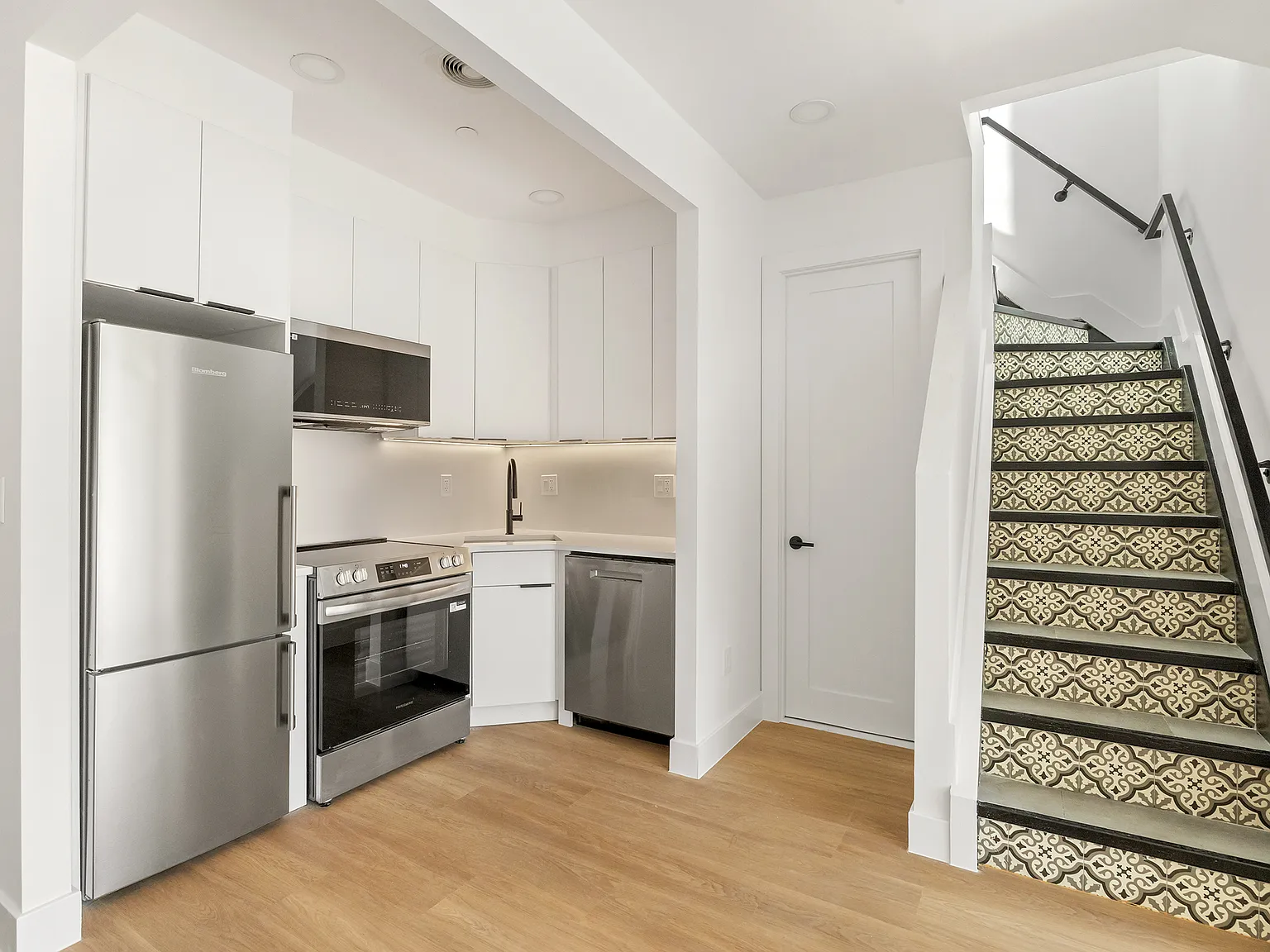 705 Lafayette Avenue — Photo 3