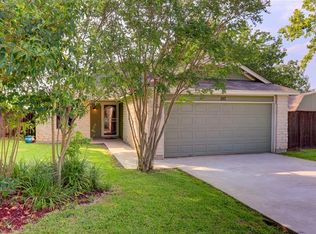 510 Meadowcreek Cir, Round Rock, TX 78664