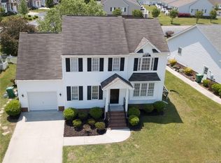 213 Bluffs Ter, Colonial Heights, VA 23834