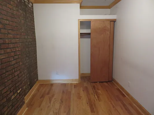 Rented by Majesty Management | media 28