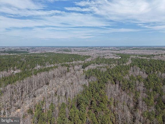4th image of Mantapike Landing Rd