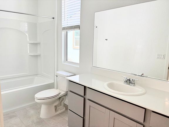 5th image of 2324 Kaufman Ln
