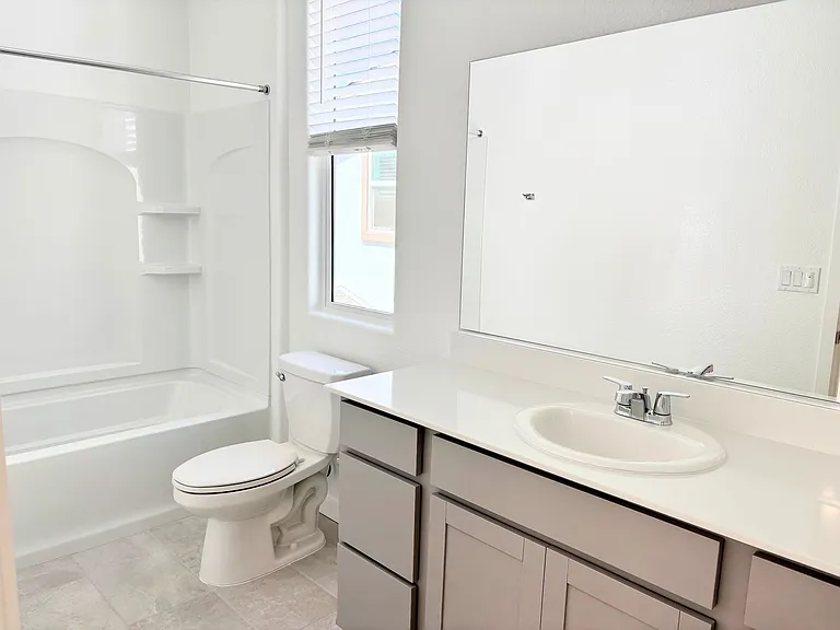 2324 Kaufman Ln — Photo 5
