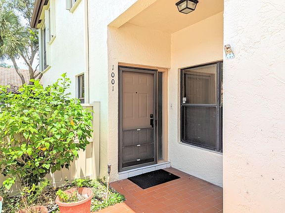2nd image of 10061 53rd Way S #1001