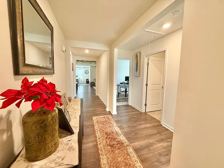117 Crescent Cir — Photo 4